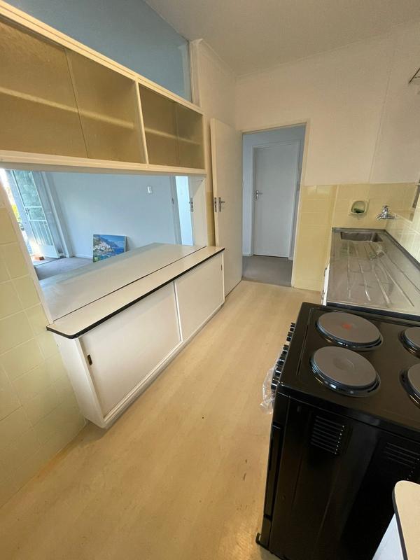 To Let 1 Bedroom Property for Rent in Rondebosch Western Cape